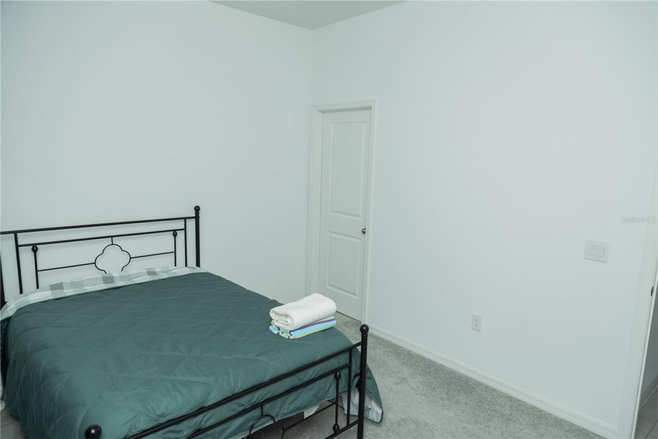 661 Crown Rose Drive , Eagle Lake, FL 33839 Photo