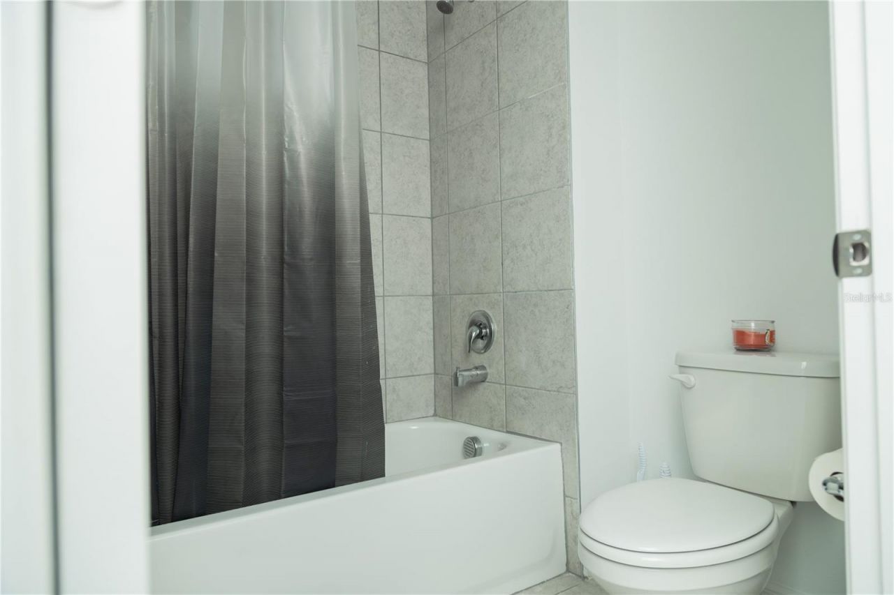 661 Crown Rose Drive , Eagle Lake, FL 33839 Photo