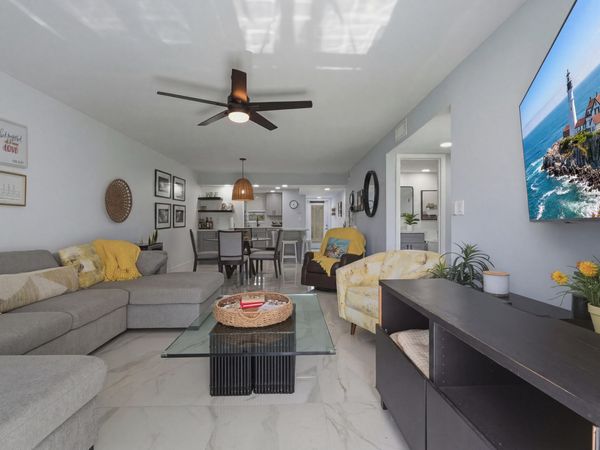9823 S Hollybrook Lake Drive, Unit 104, Pembroke Pines, FL 33025