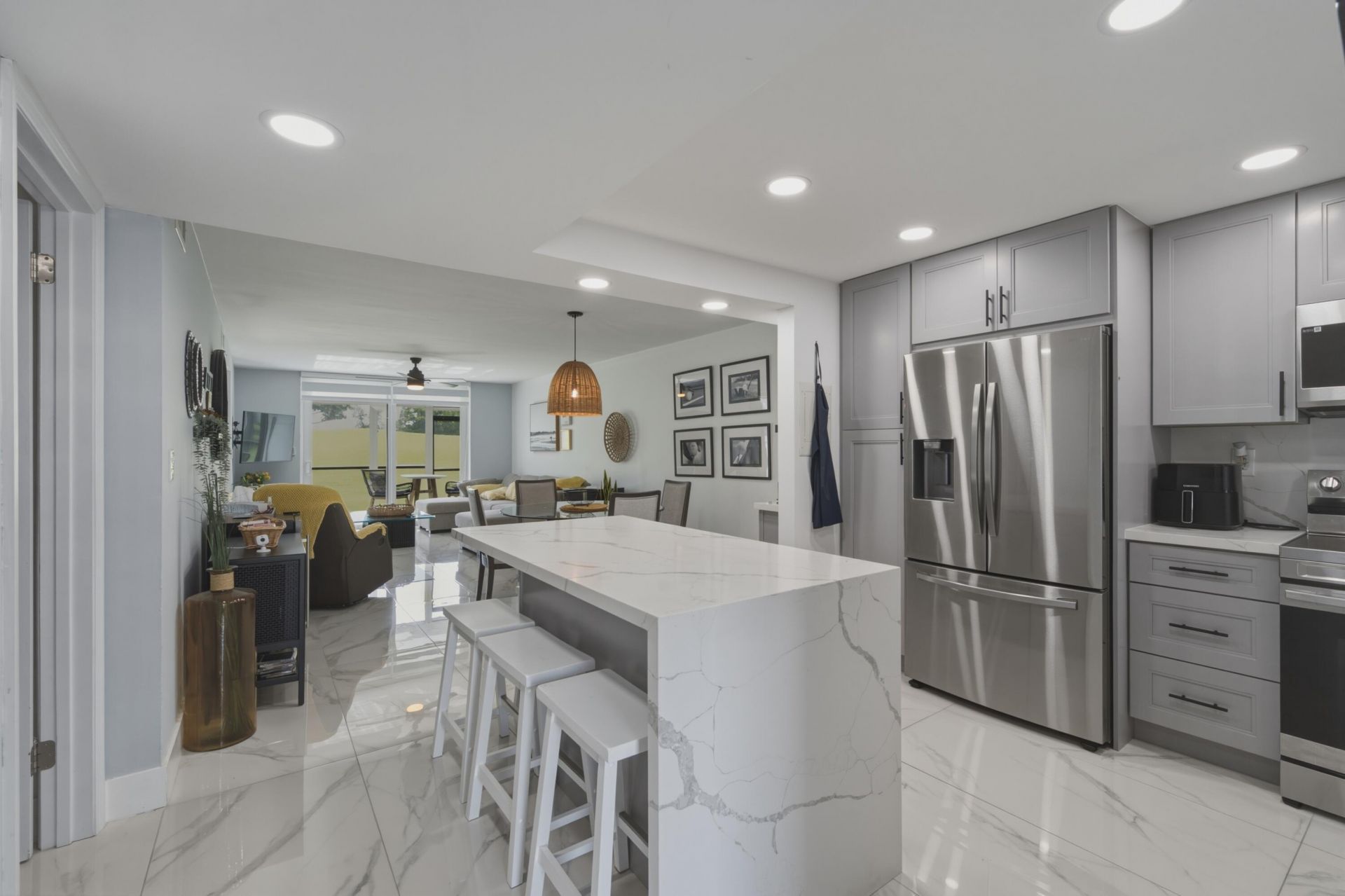 9823 S Hollybrook Lake Drive, Unit 104, Pembroke Pines, FL 33025 Photo