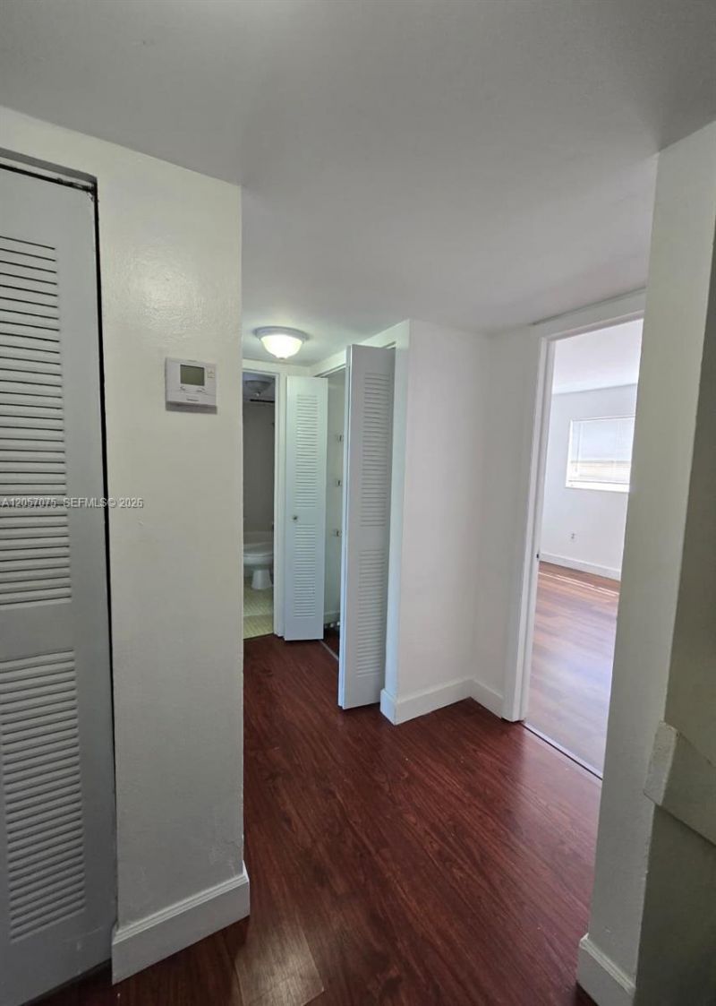 9357 Fontainebleau Blvd , Unit D420, Miami, FL 33172 Photo