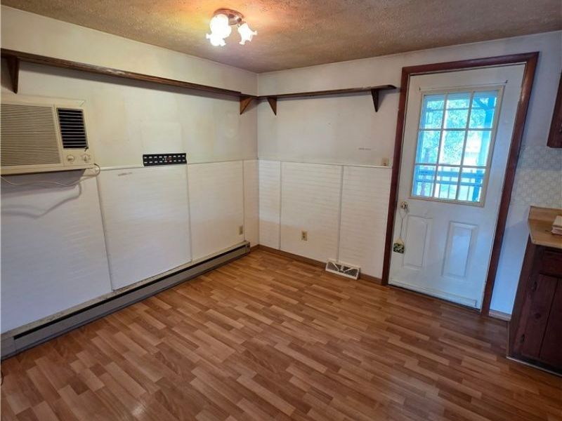 301 Shenandoah Drive, Byesville, OH 43723 Photo 7