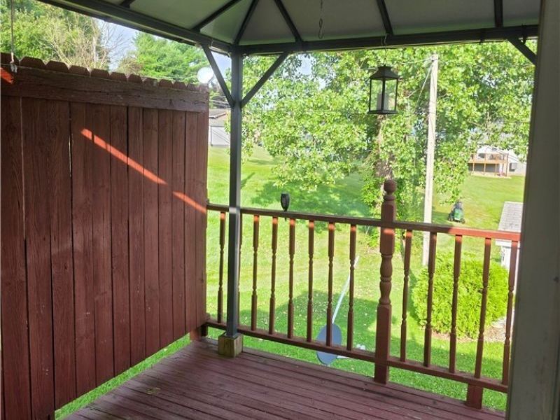 301 Shenandoah Drive, Byesville, OH 43723 Photo 8