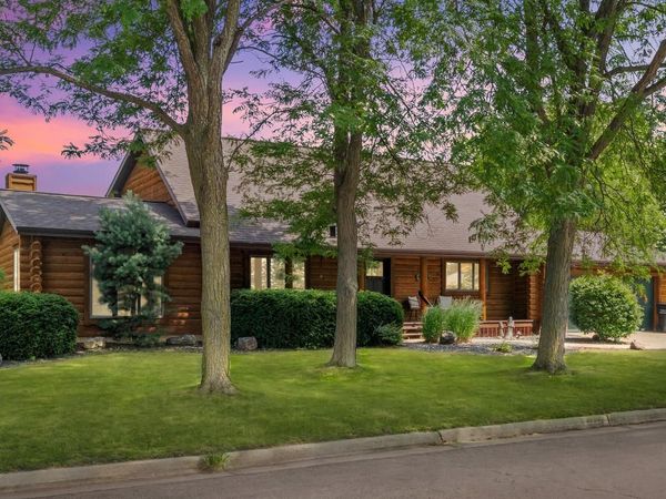 914 E Brownell STREET, Tomah, WI 54660