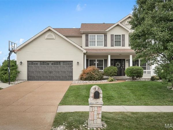 1001 Summersweet Drive, St Peters, MO 63376