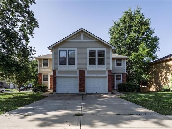 9-11 E 133rd Street, Kansas City, MO 64145