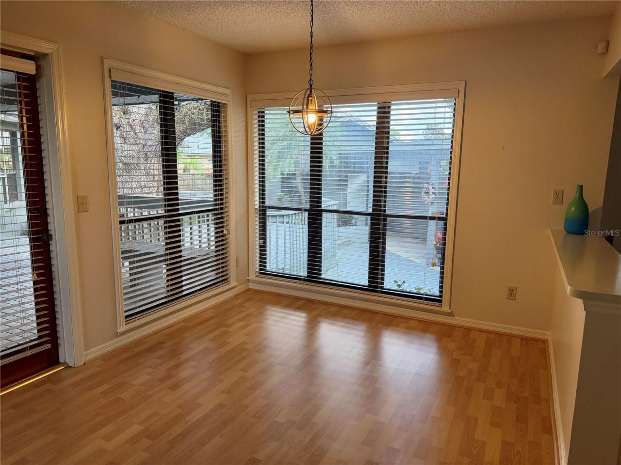 924 Ridgecrest Road, Orlando, FL 32806 Photo