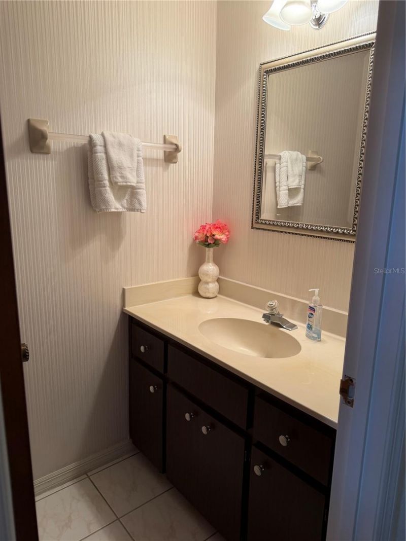 924 Ridgecrest Road , Orlando, FL 32806 Photo