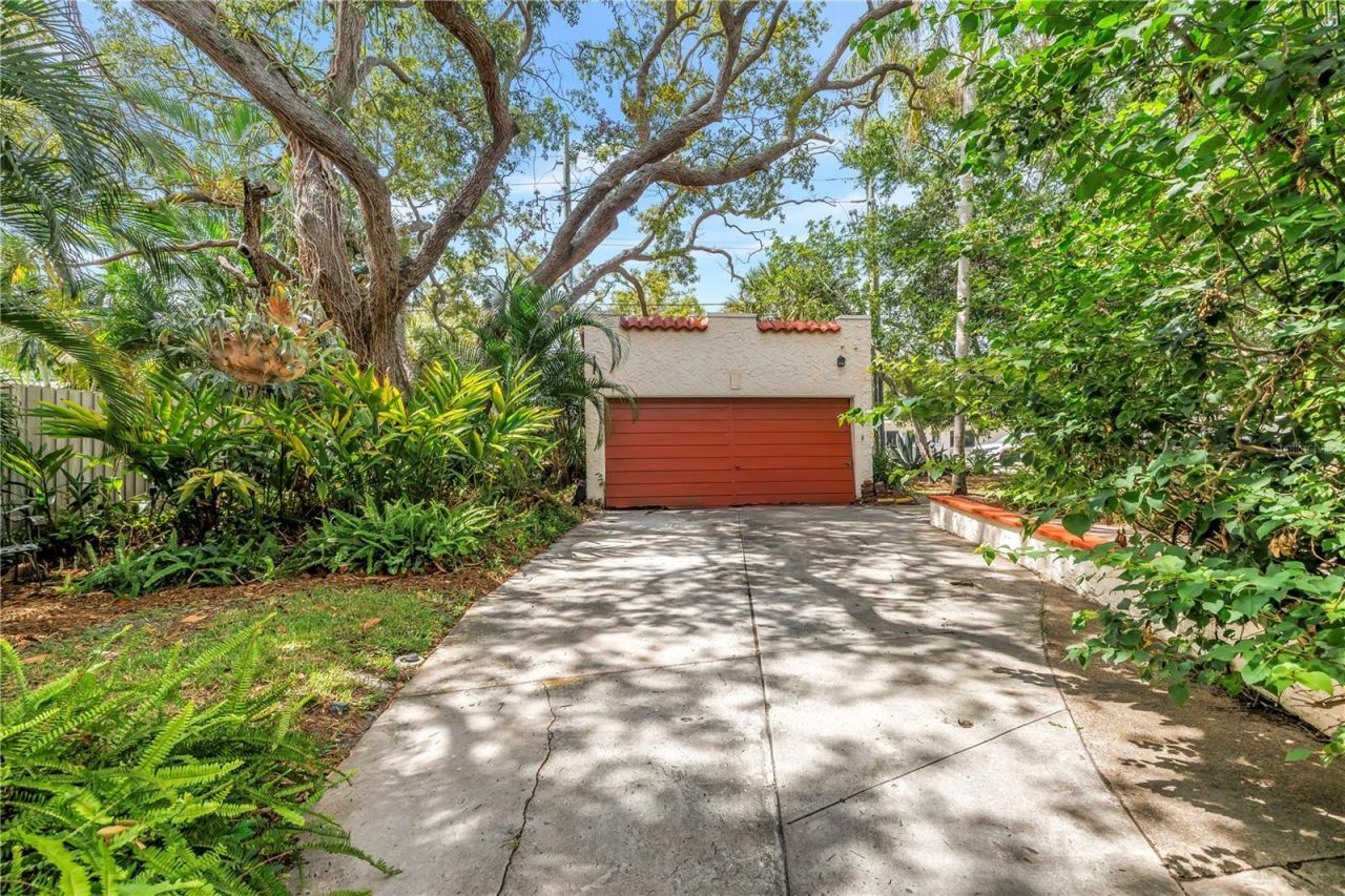 6120 5th Avenue S, Saint Petersburg, FL 33707 Photo