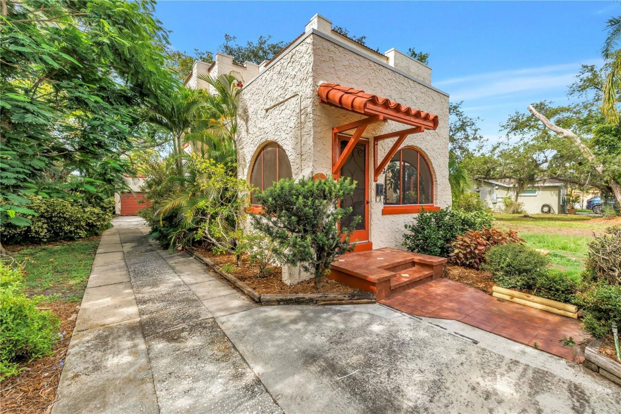 6120 5th Avenue S, Saint Petersburg, FL 33707 Photo