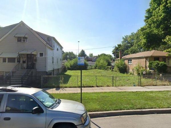 6326 S Hoyne Avenue , Chicago, IL 60636