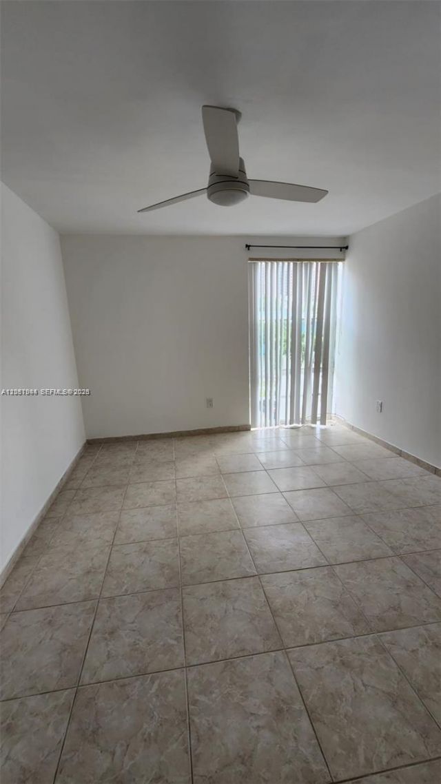 200 177th Dr, Unit 308, Sunny Isles Beach, FL 33160 Photo