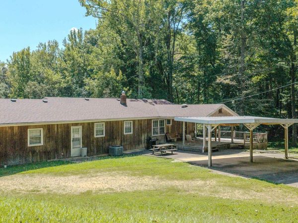 483 Co Rd 65, Killen, AL 35645