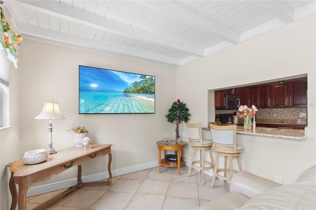 3326 Bougainvillea Street , Sarasota, FL 34239 Photo