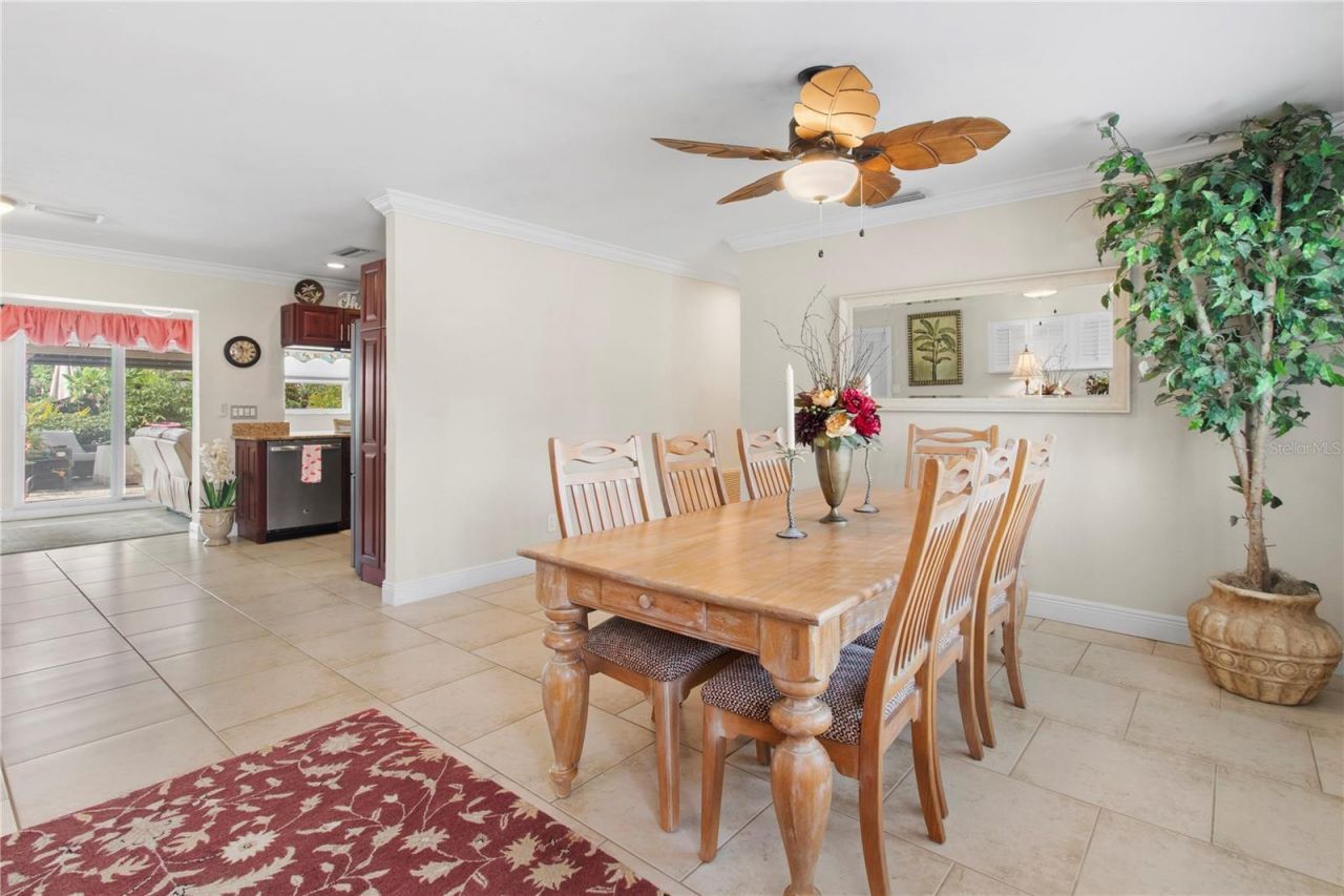 3326 Bougainvillea Street , Sarasota, FL 34239 Photo