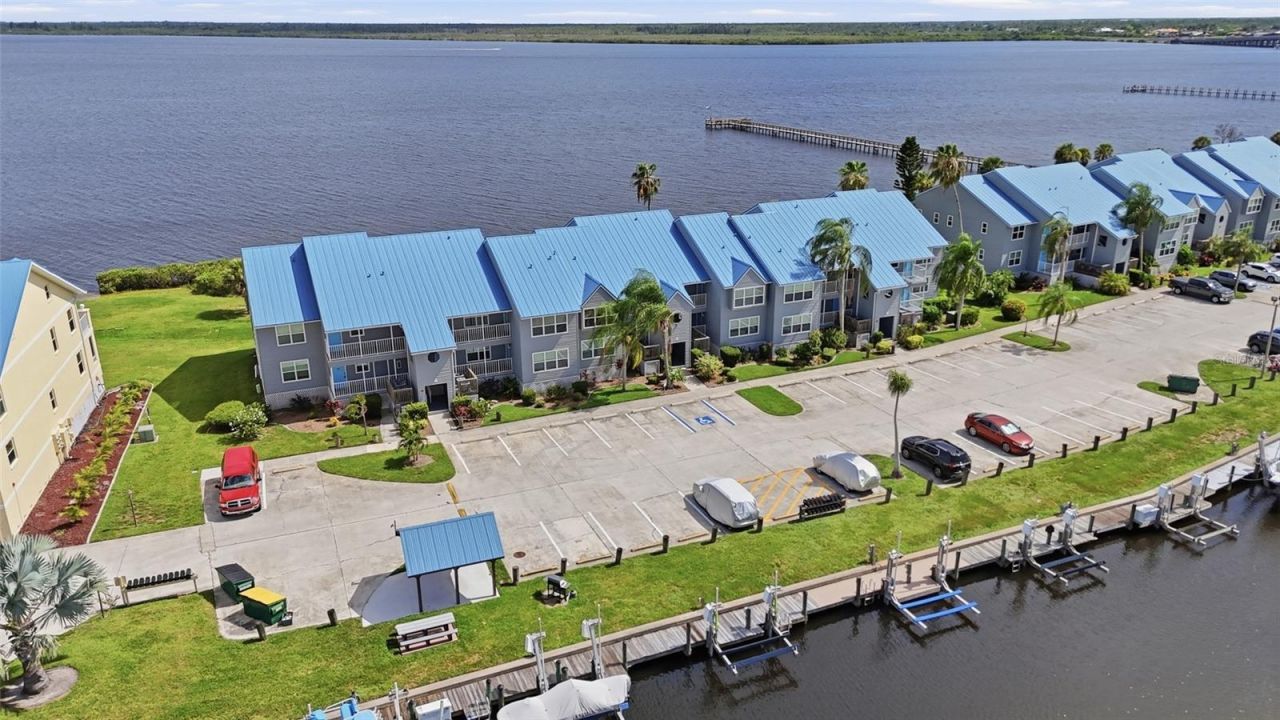 4410 Warren Avenue, Unit 412, Port Charlotte, FL 33953 Photo