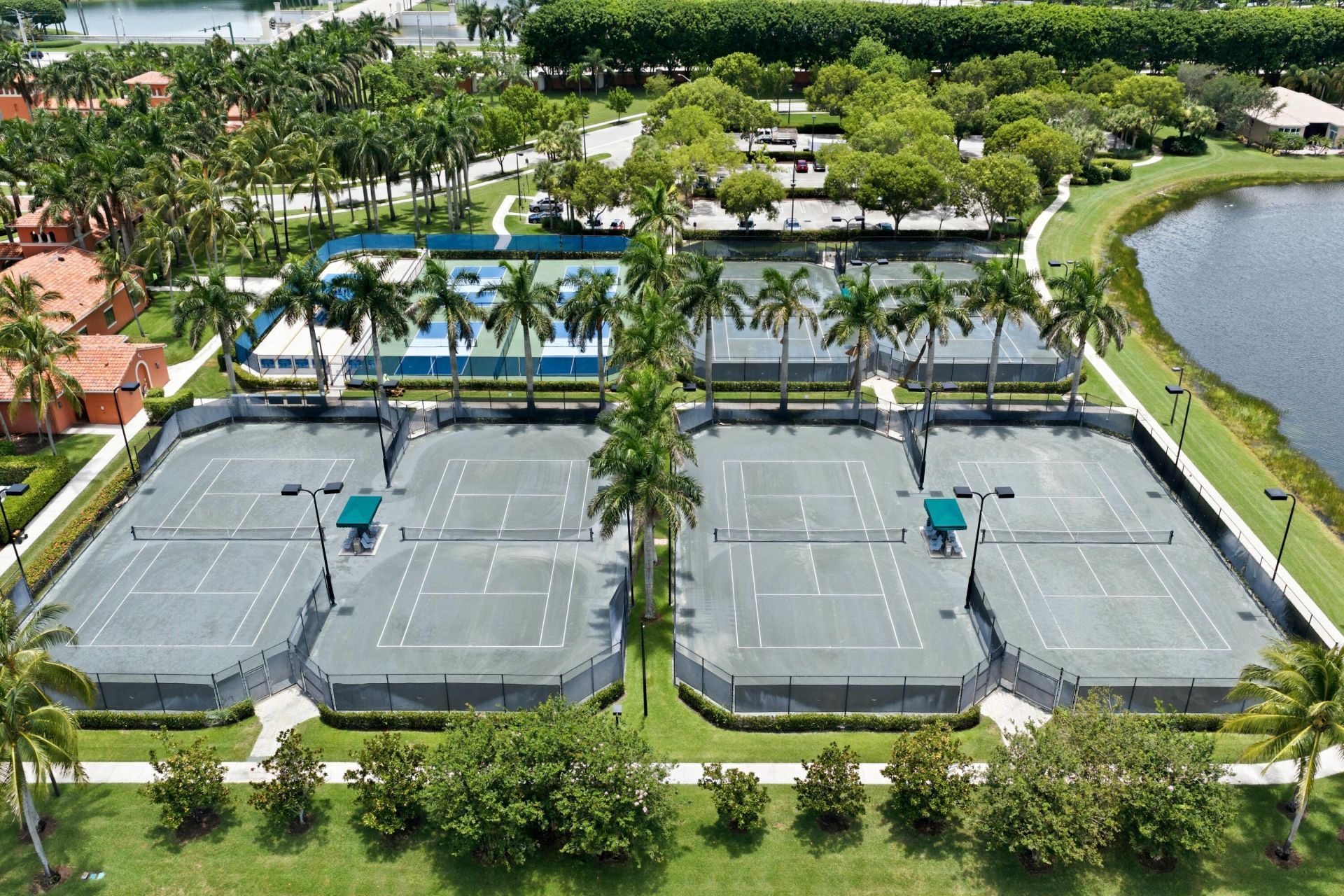 9857 Via Grande W, Wellington, FL 33411 Photo