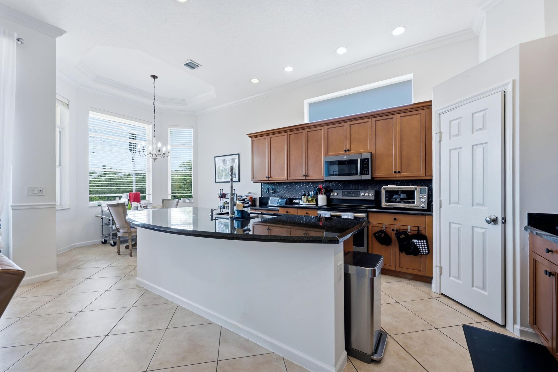 9857 Via Grande W, Wellington, FL 33411 Photo