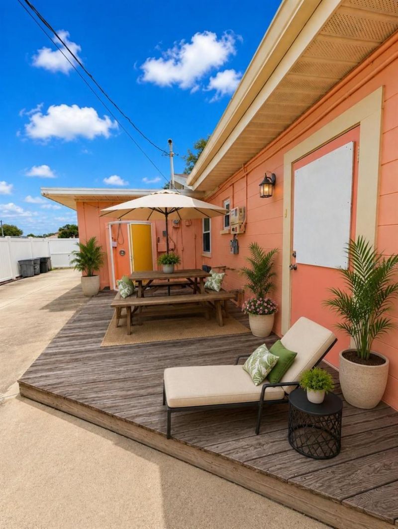 733 Laurel Avenue , Venice, FL 34285 Photo