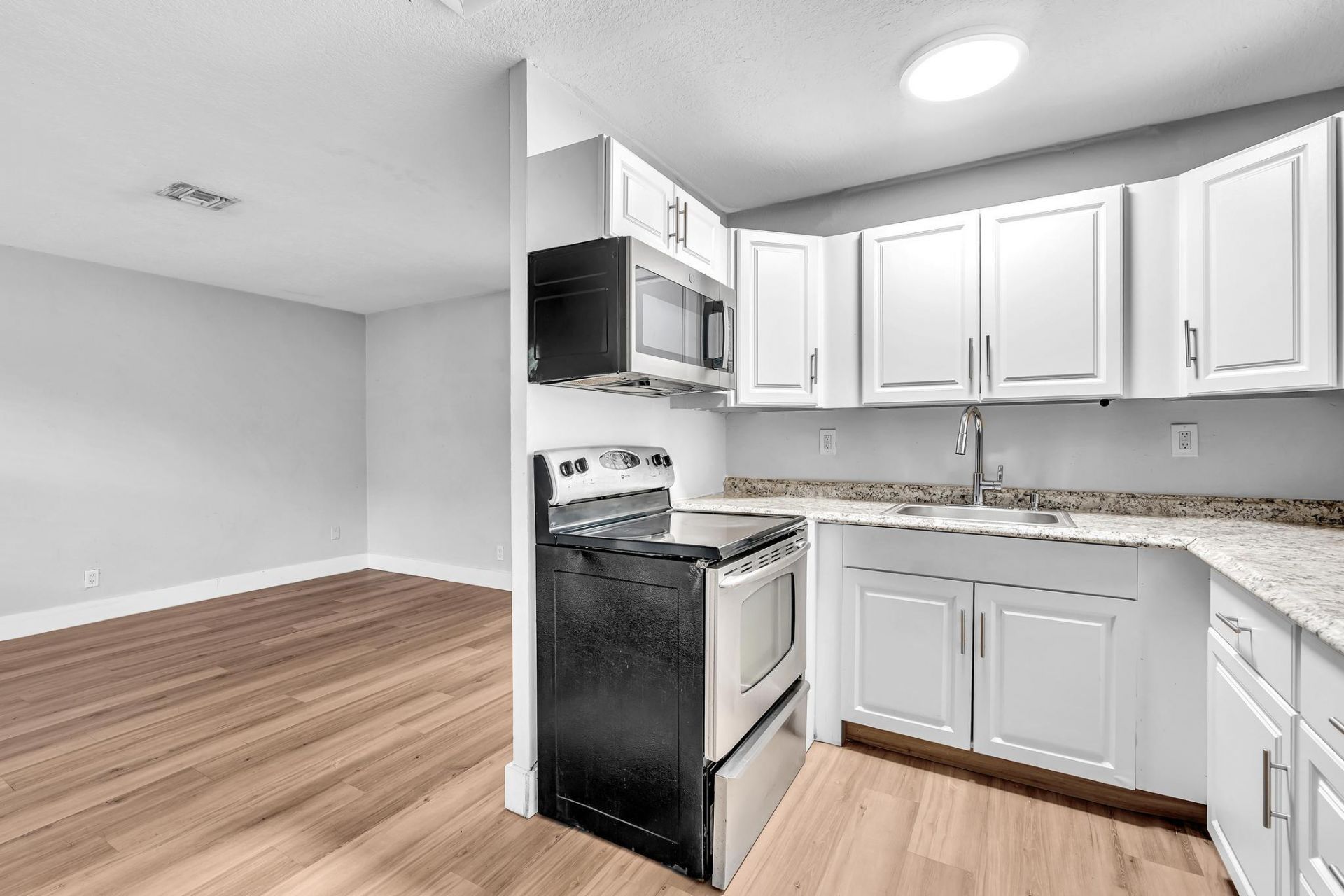 232 SE 9th Avenue, Unit 2, Pompano Beach, FL 33060 Photo
