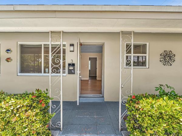 800 MOFFETT Street, Unit 3, Hallandale Beach, FL 33009