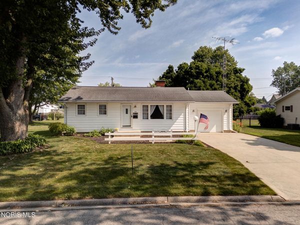 703 Linwood Avenue, Delta, OH 43515