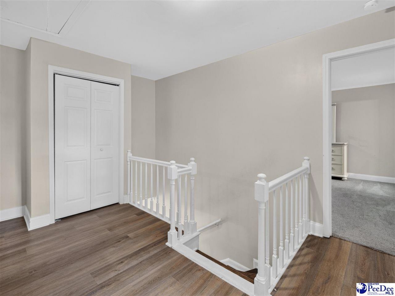 1092 Greenview Dr Photo 34