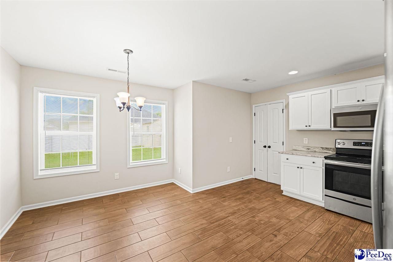 297 Green Acres Road Photo 10
