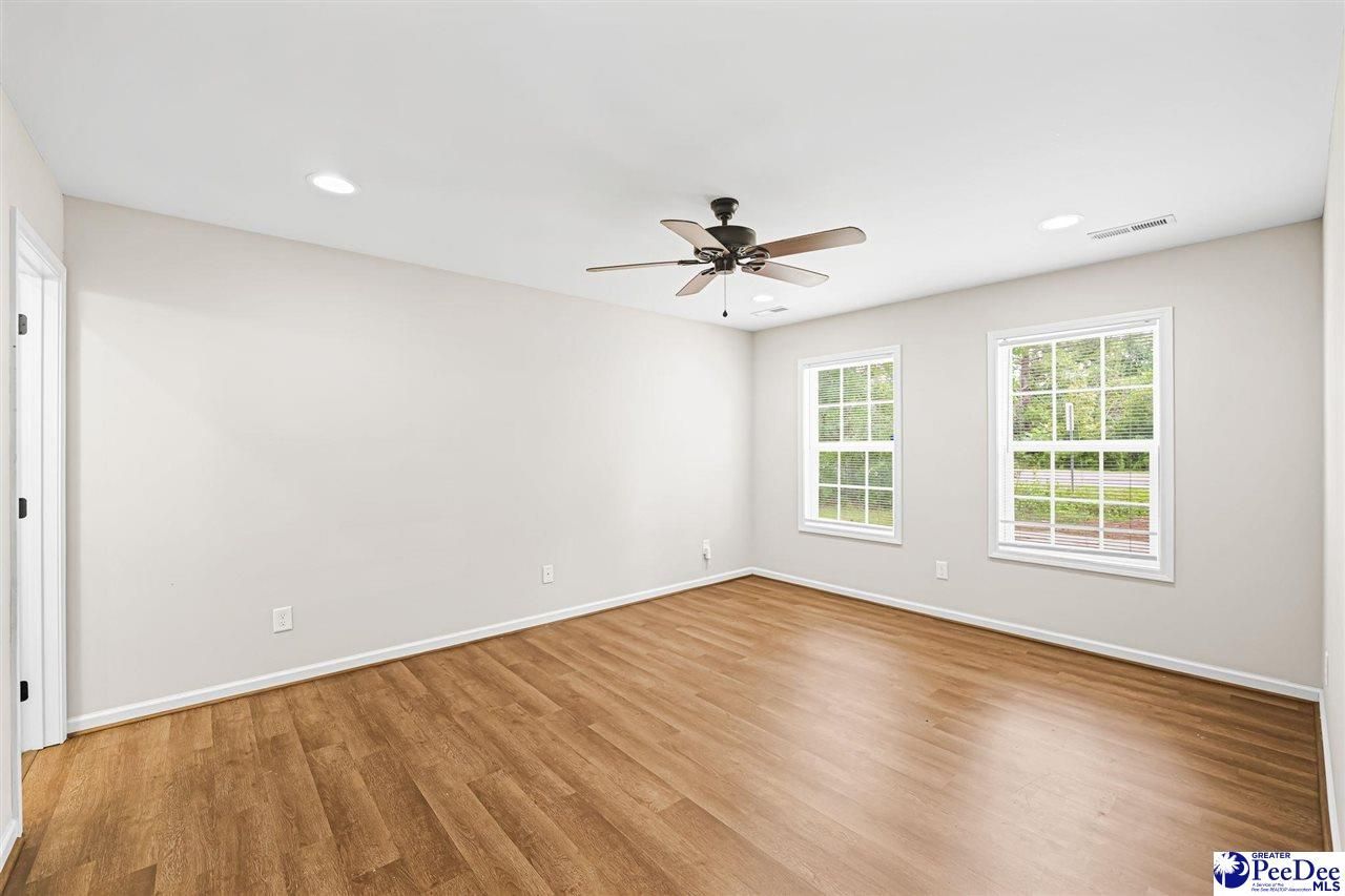 297 Green Acres Road Photo 12