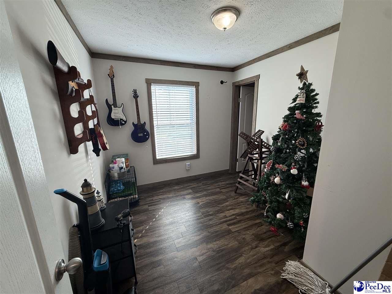 807 Saddlebrook Rd. Photo 16