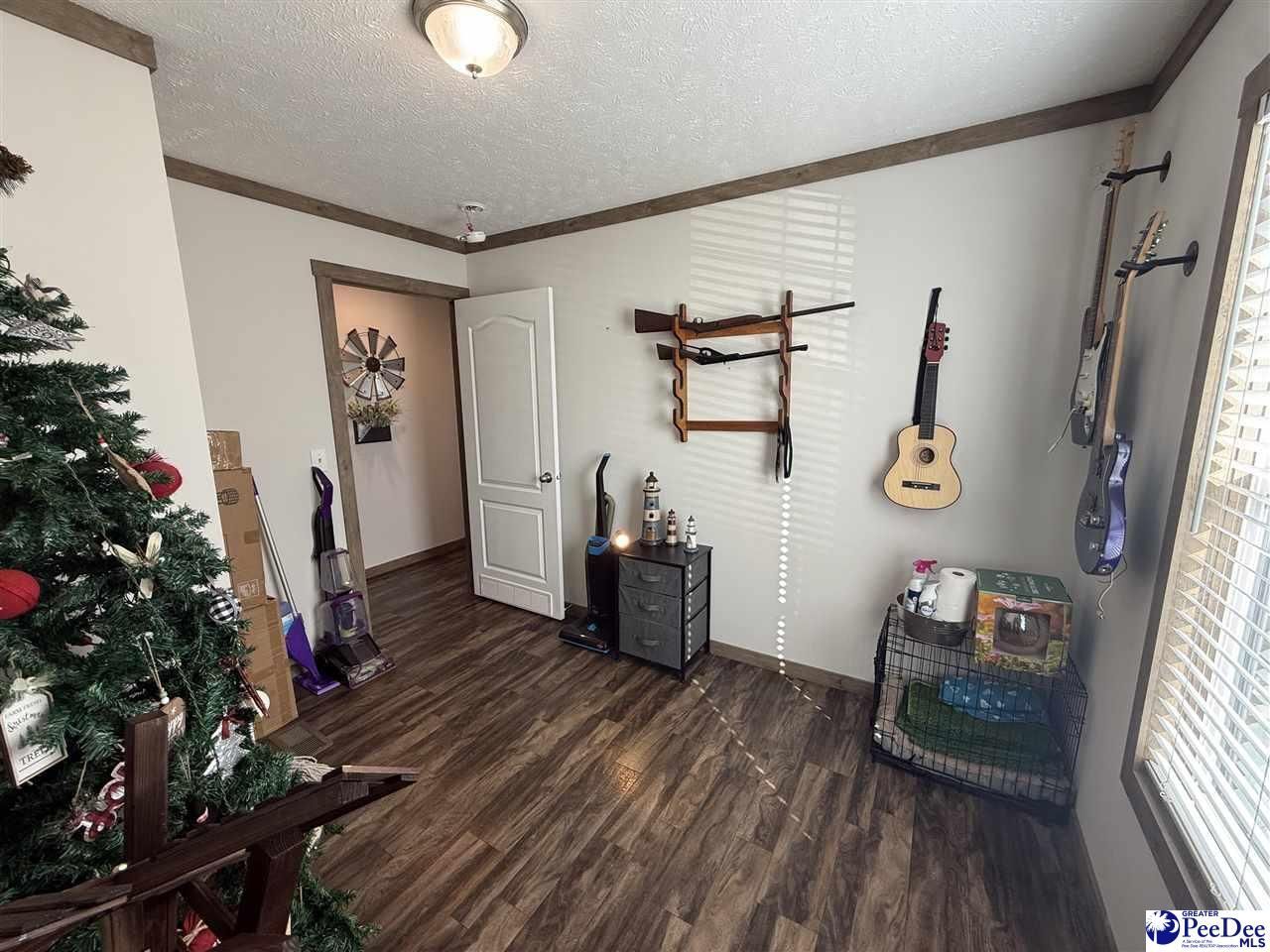 807 Saddlebrook Rd. Photo 17