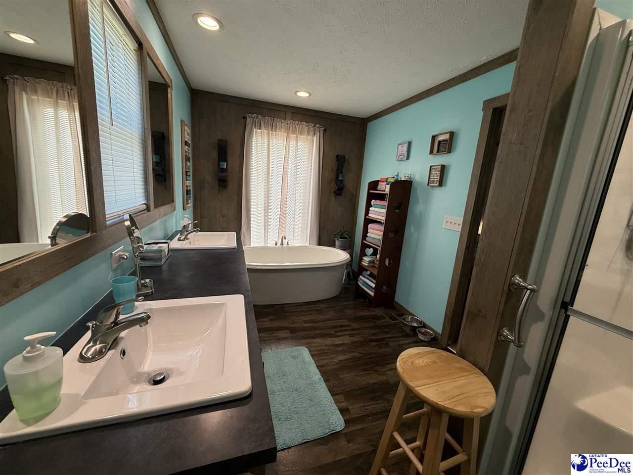 807 Saddlebrook Rd. Photo 26