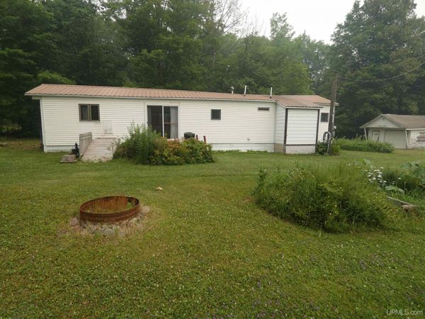 14068 N Gem Hill Road, Stannard Twp, MI 49912