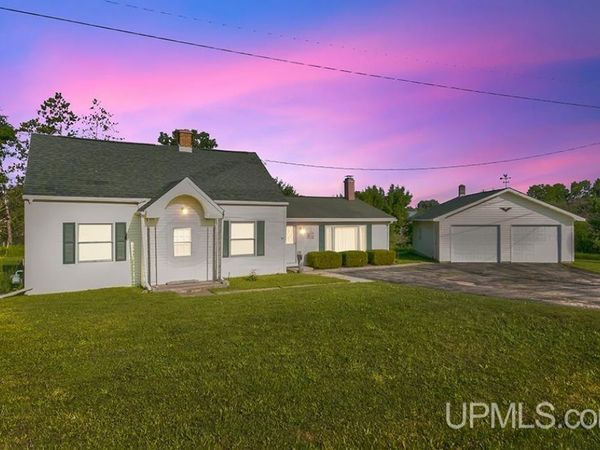 217 US 41 Highway, Carney, MI 49812