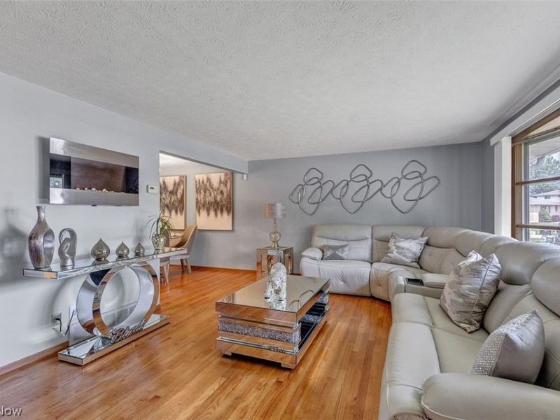 26 Brune Drive , Bedford, OH 44146 Photo 7
