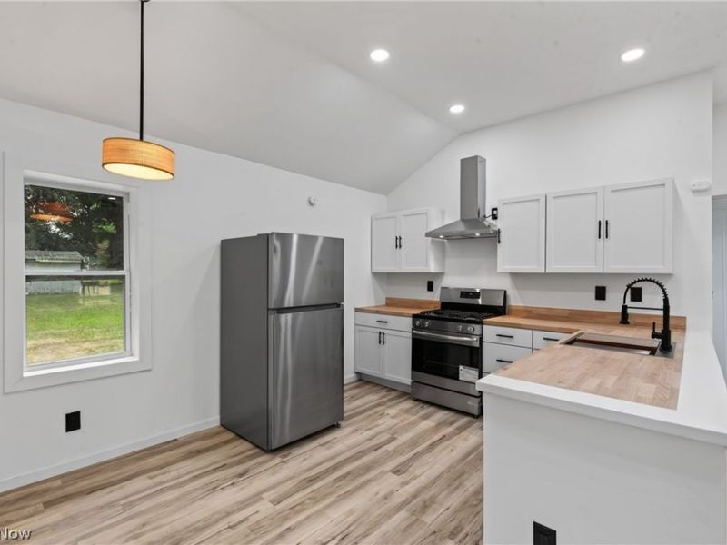 6199 Reynolds Road, Mentor, OH 44060 Photo 5