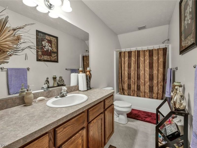 177 E 192nd Street , Euclid, OH 44119 Photo 34