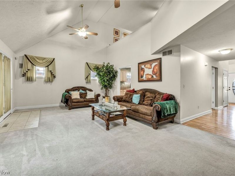 177 E 192nd Street , Euclid, OH 44119 Photo 5