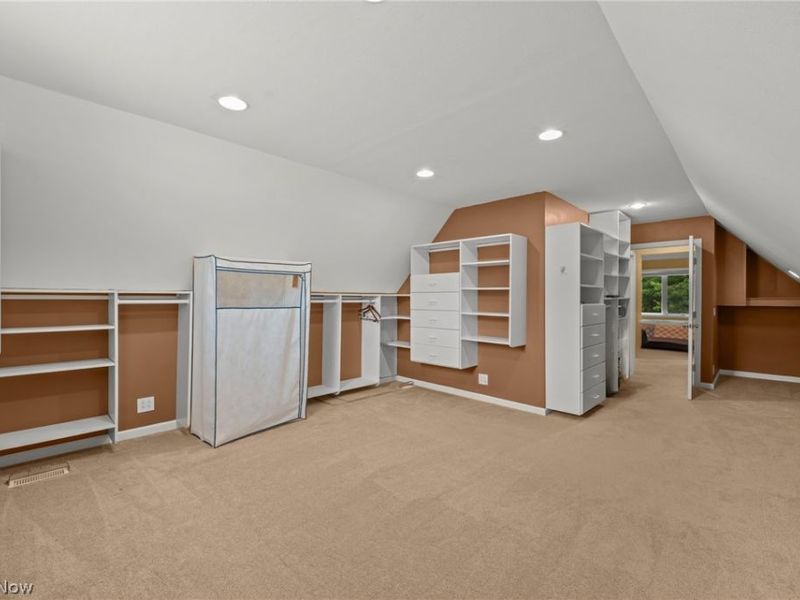 125 Orange Tree Drive, Orange, OH 44022 Photo 25