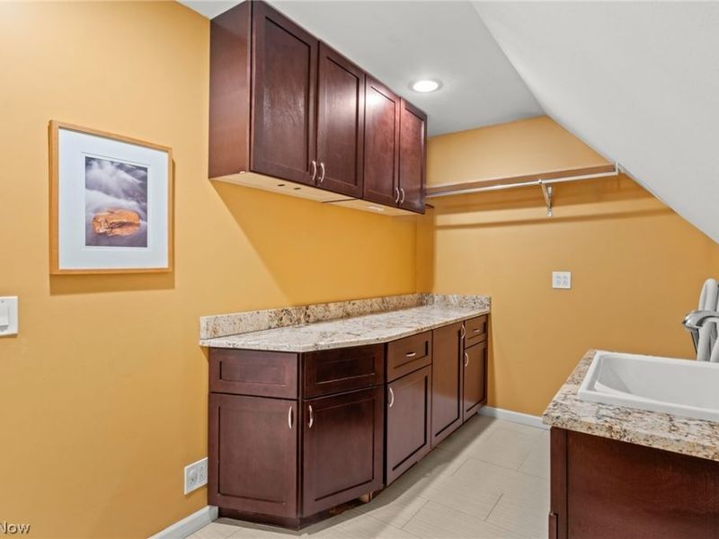 125 Orange Tree Drive, Orange, OH 44022 Photo 26
