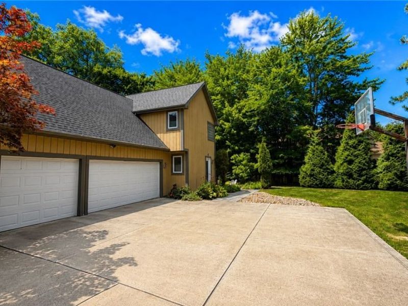 125 Orange Tree Drive, Orange, OH 44022 Photo 42
