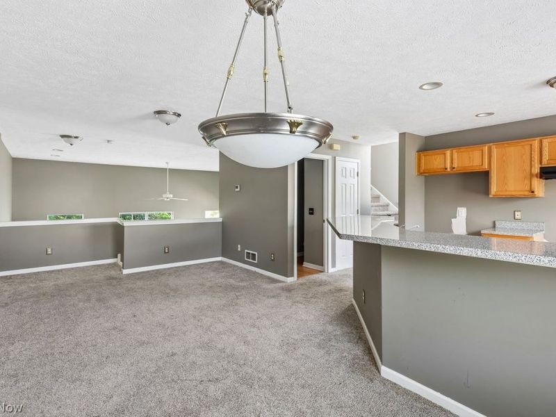 17633 Wildwood Lane, Unit 311, Cleveland, OH 44119 Photo 12