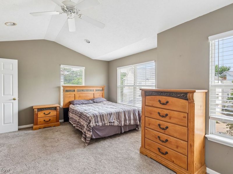 17633 Wildwood Lane, Unit 311, Cleveland, OH 44119 Photo 22
