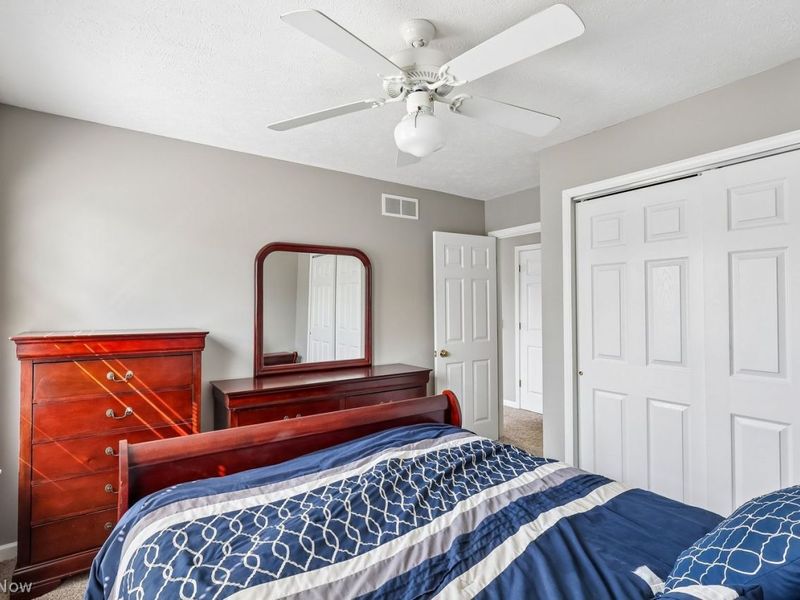 17633 Wildwood Lane, Unit 311, Cleveland, OH 44119 Photo 24