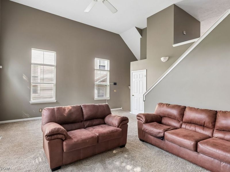 17633 Wildwood Lane, Unit 311, Cleveland, OH 44119 Photo 7