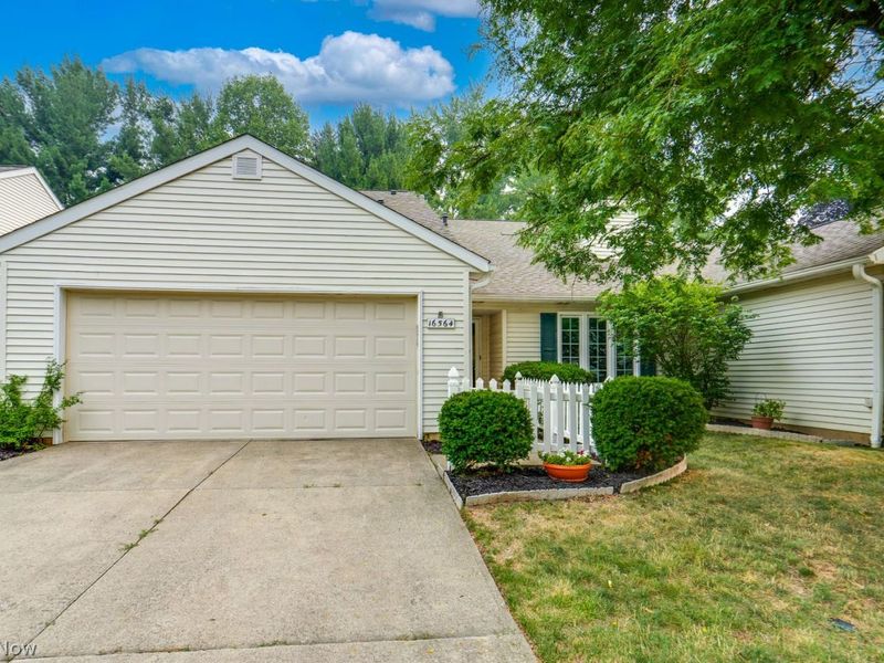 16564 Lake Circle Drive, Strongsville, OH 44136 Photo 1
