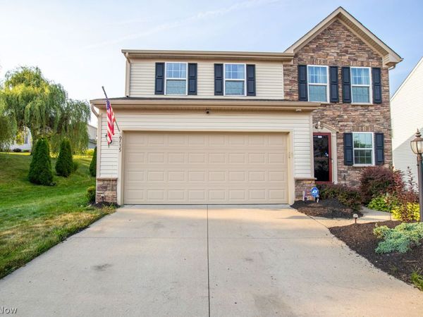 9635 Emerald Hill Street NW, Canal Fulton, OH 44614