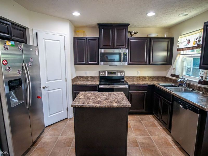 9635 Emerald Hill Street NW, Canal Fulton, OH 44614 Photo 22