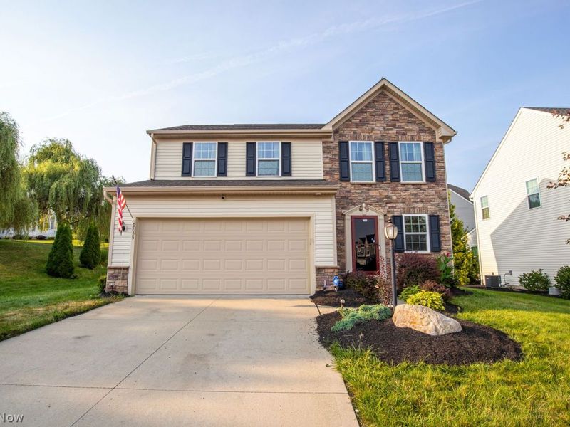 9635 Emerald Hill Street NW, Canal Fulton, OH 44614 Photo 3