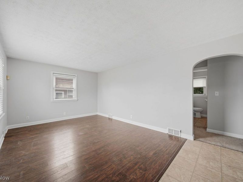 427 Valleyview Avenue NW, Canton, OH 44708 Photo 5
